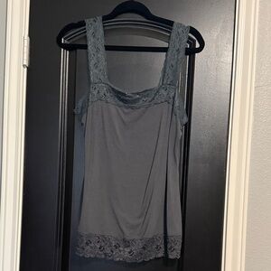 Gray/blue Lace tank